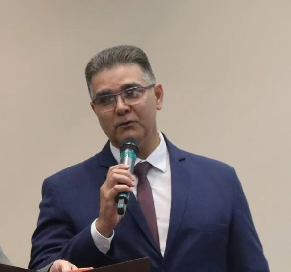 Pr. Anísio