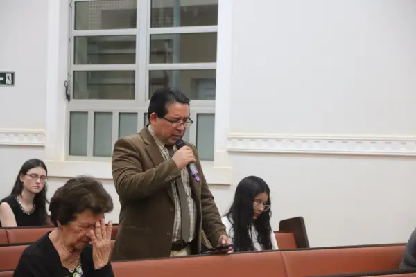 Culto Quarta-Feira (Mês dos Jovens) — foto 17