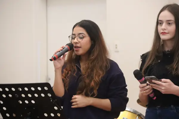 Culto Domingo (Mês dos Jovens — foto 15