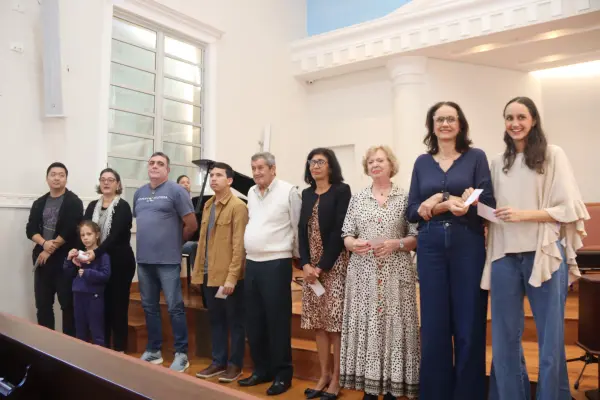 Culto Domingo (Mês dos Jovens — foto 36