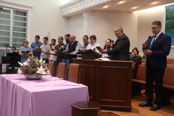 Culto Domingo (Mês dos Jovens — foto 58