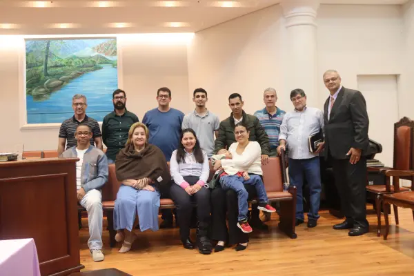 Culto Domingo (Mês dos Jovens — foto 69