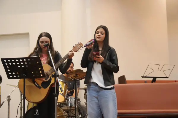 Culto Jovens e Adolescentes — foto 17