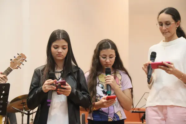 Culto Jovens e Adolescentes — foto 40
