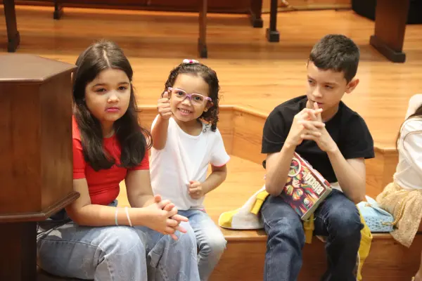 Culto Domingo (Mês dos Jovens) — foto 60