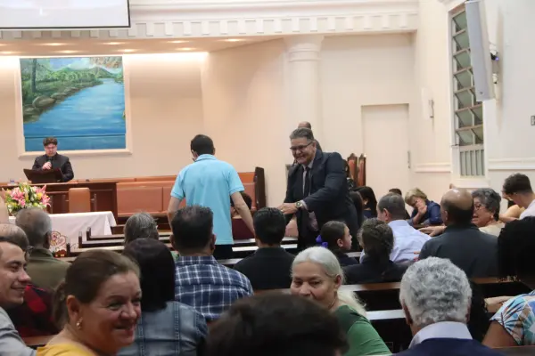 Culto Domingo (Mês dos Jovens) — foto 64