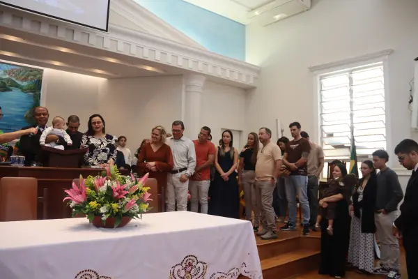 Culto Domingo (Mês dos Jovens) — foto 100