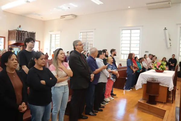 Culto Domingo (Mês dos Jovens) — foto 112