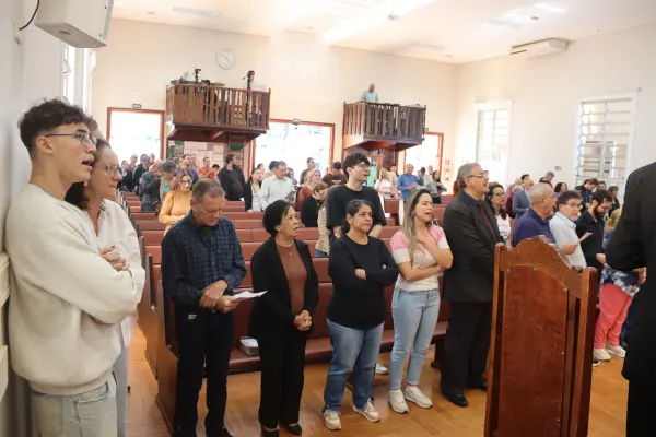 Culto Domingo (Mês dos Jovens) — foto 113