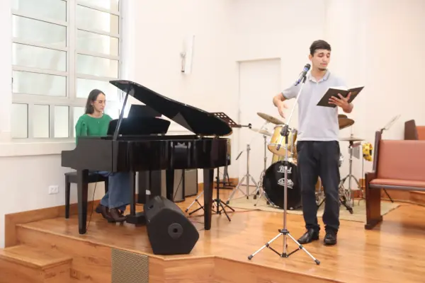 Culto Domingo (Mês dos Jovens) — foto 114