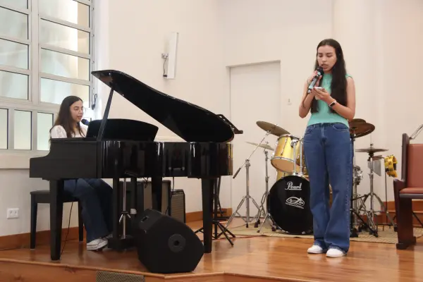 Culto Domingo (Mês dos Jovens) — foto 115