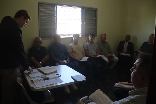 Culto Domingo (Mês dos Jovens) — foto 135