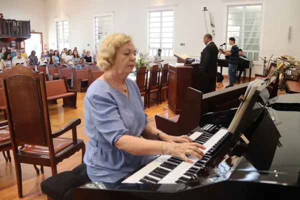 Culto Domingo — foto 6