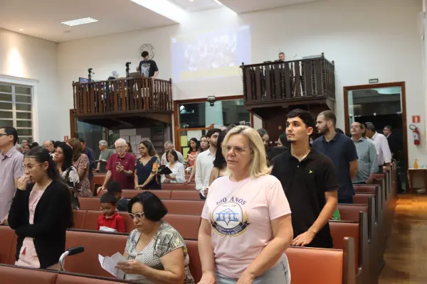 Culto Domingo — foto 44