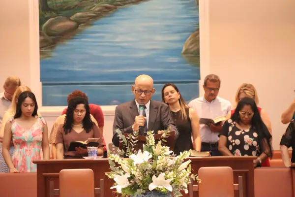 Culto Domingo — foto 92
