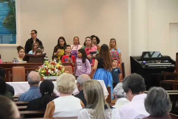 Culto Domingo (Manhã Crescer em Cristo) — foto 235