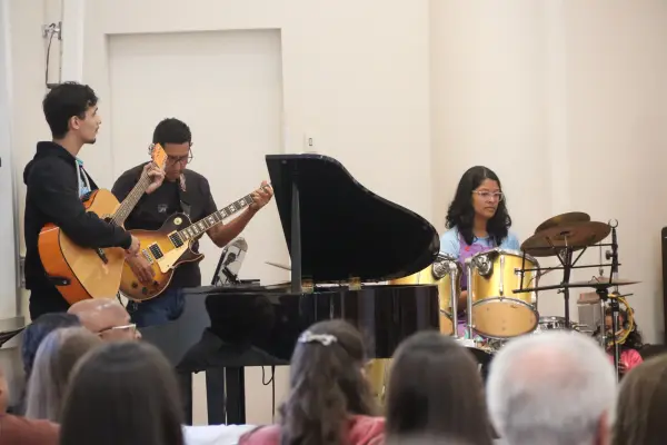 Culto Domingo (Manhã Crescer em Cristo) — foto 237