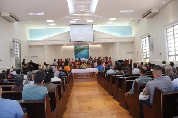 Culto Domingo (Manhã Crescer em Cristo) — foto 242