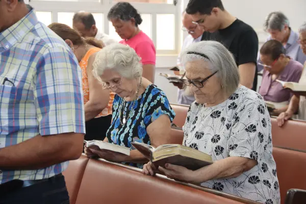 Culto Domingo — foto 62