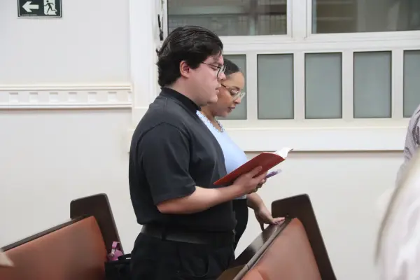 Culto Domingo — foto 140