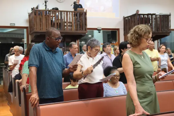 Culto Domingo — foto 151