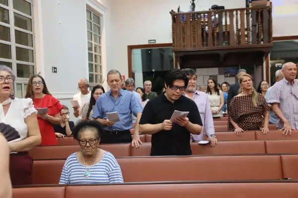 Culto Domingo — foto 153