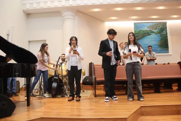 Culto Domingo — foto 167