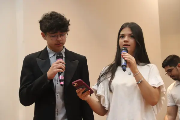 Culto Domingo — foto 172