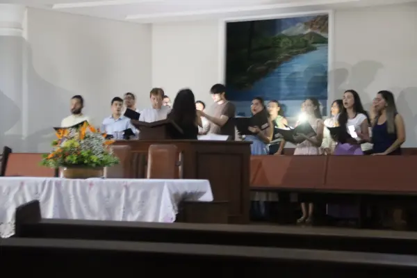 Culto Domingo — foto 220